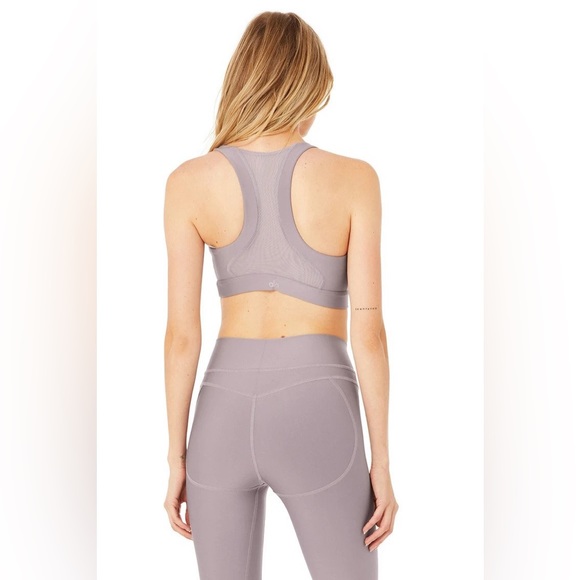 NWOT! Alo Yoga “Embody Bra” - Picture 7 of 10